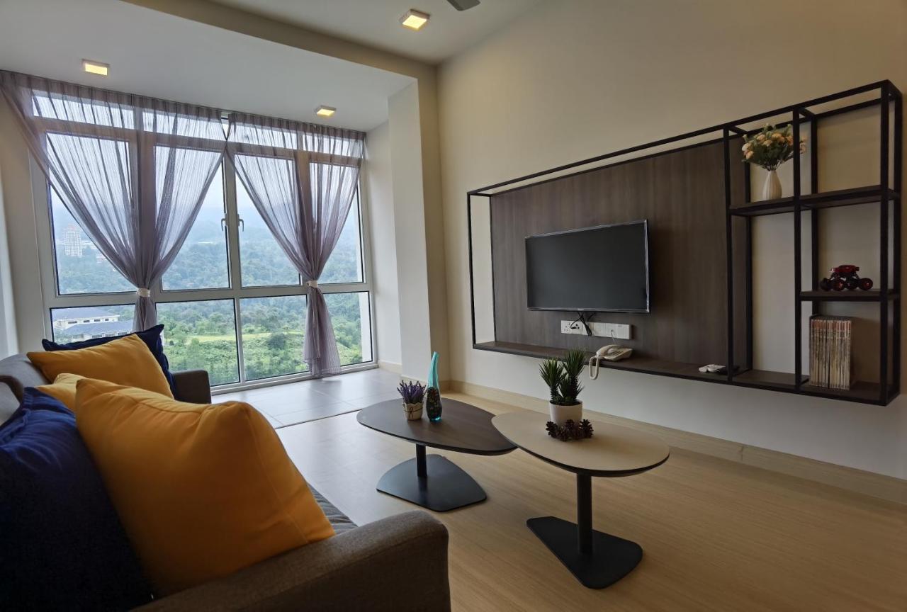 Windmill Upon Hills Luxurious Sky Villa 360 Sky Pool Heated Pool Mountainous Genting View Genting Highland By Heritage Genting Highlands Eksteriør billede