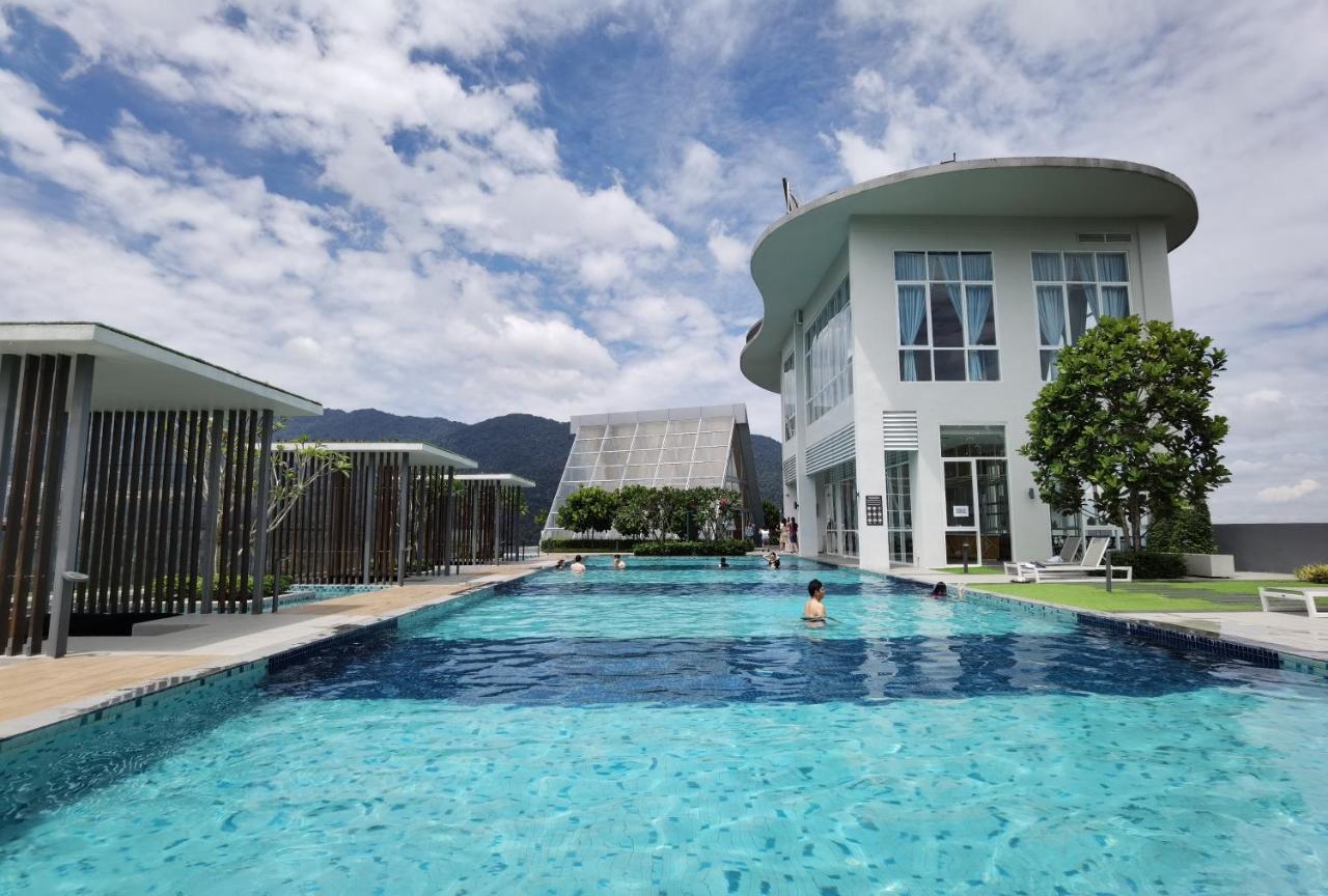 Windmill Upon Hills Luxurious Sky Villa 360 Sky Pool Heated Pool Mountainous Genting View Genting Highland By Heritage Genting Highlands Eksteriør billede