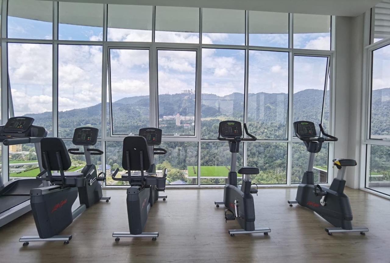 Windmill Upon Hills Luxurious Sky Villa 360 Sky Pool Heated Pool Mountainous Genting View Genting Highland By Heritage Genting Highlands Eksteriør billede